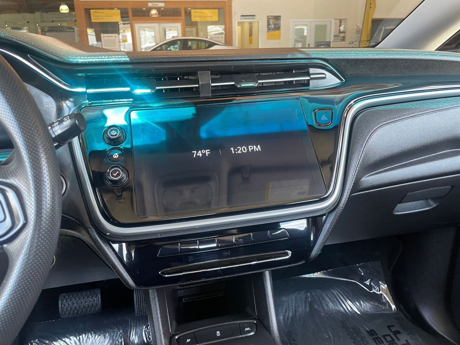 Thumbnail: 2023 Chevrolet Bolt EV - 21