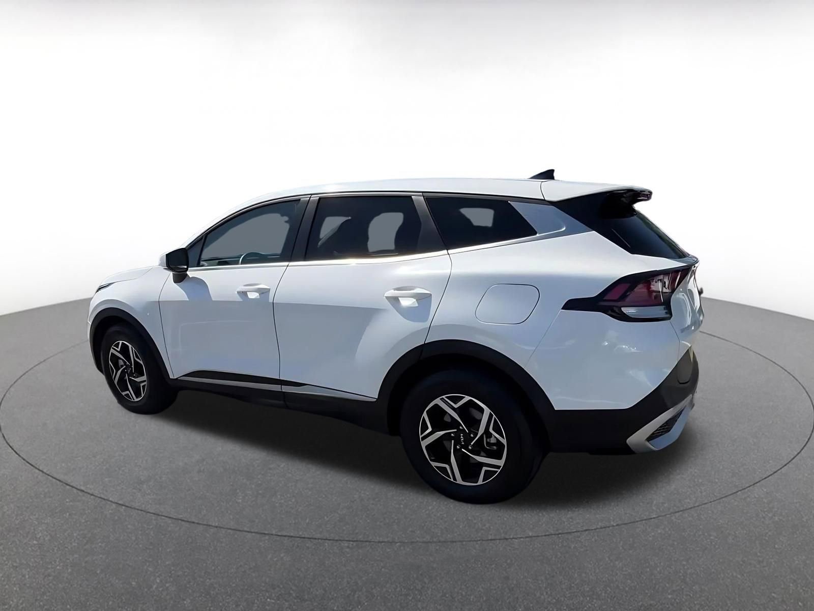 Thumbnail: 2025 Kia Sportage - 10