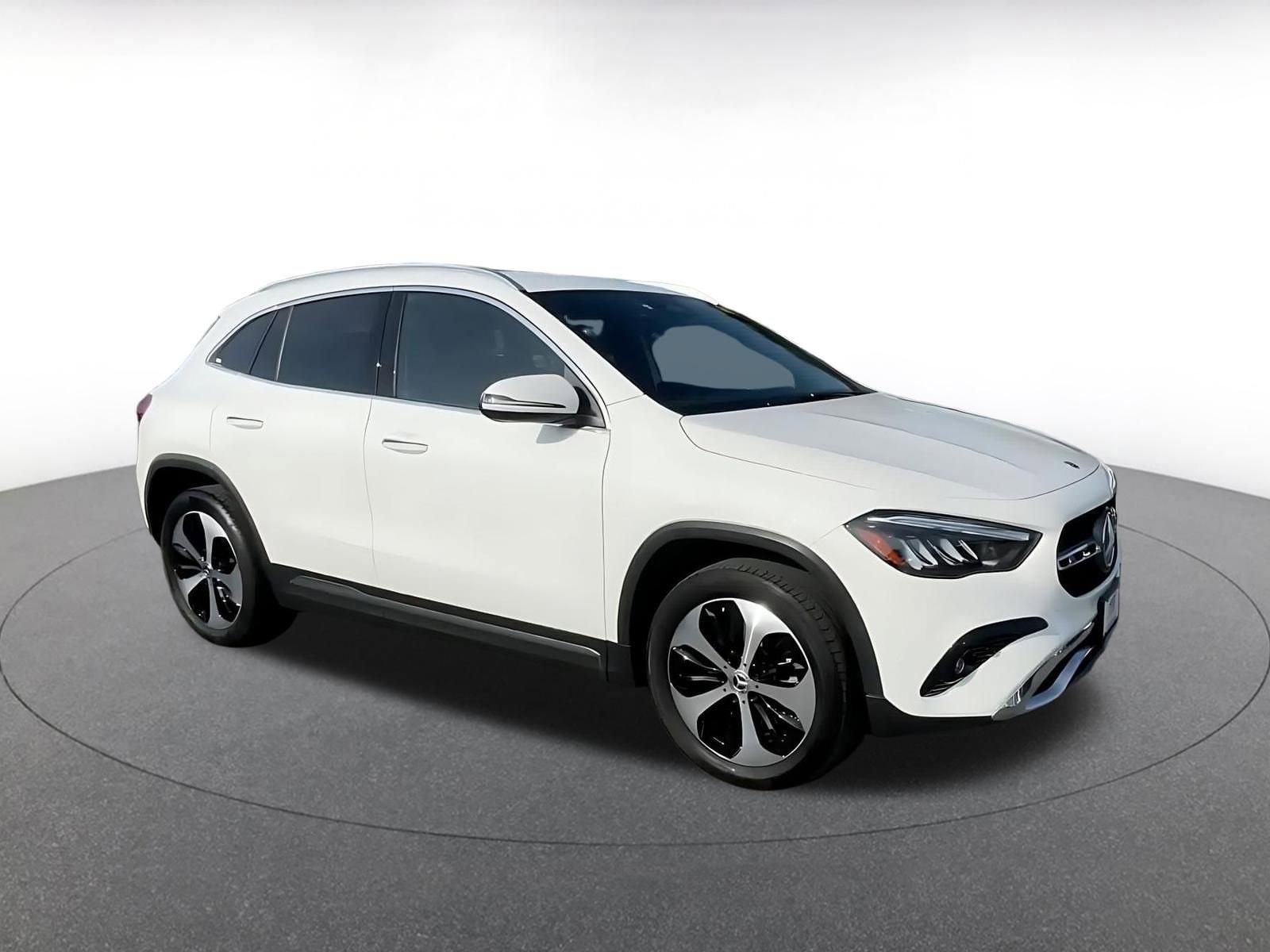 Thumbnail: 2025 Mercedes-Benz GLA - 2