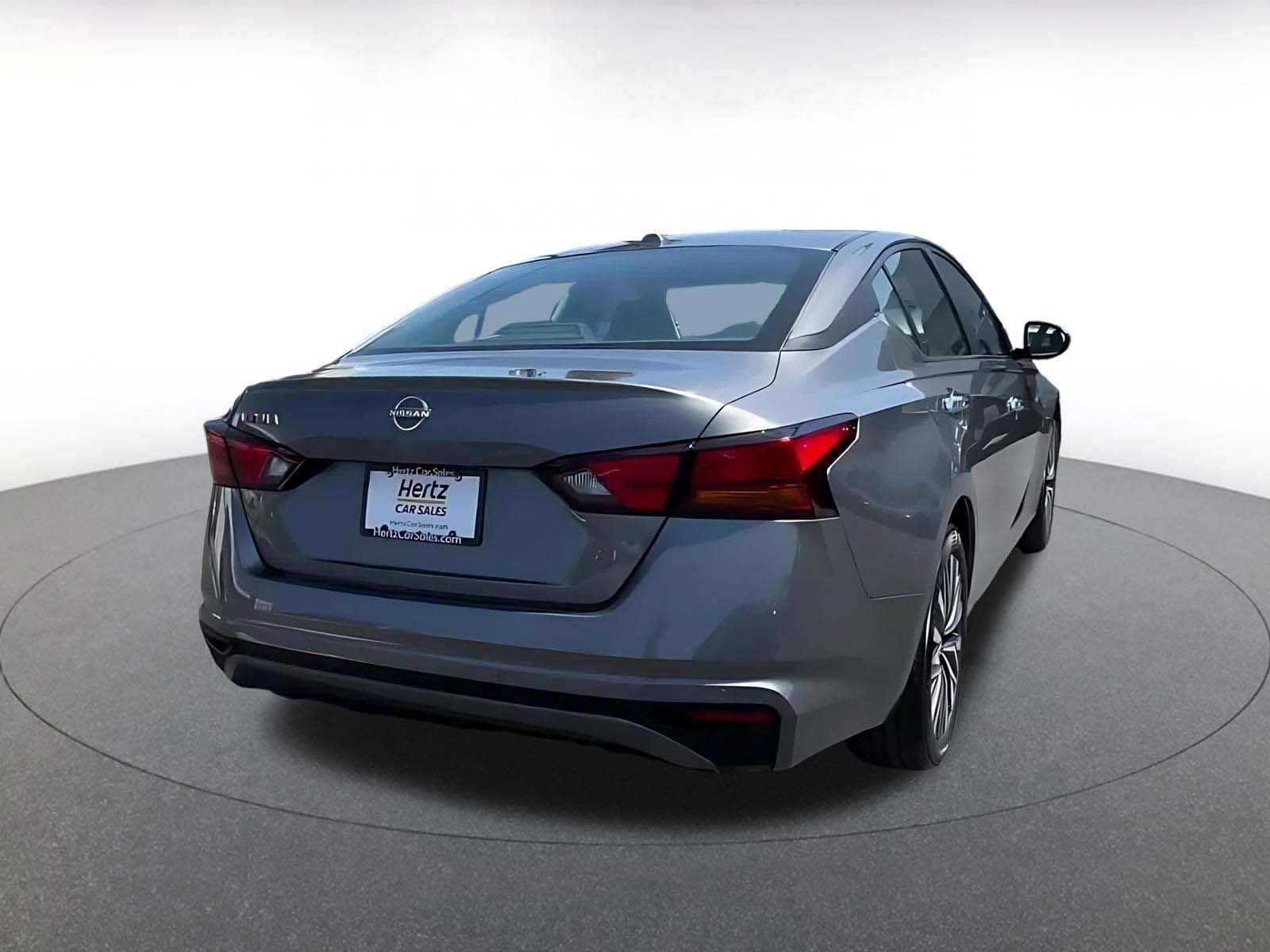Thumbnail: 2025 Nissan Altima - 14