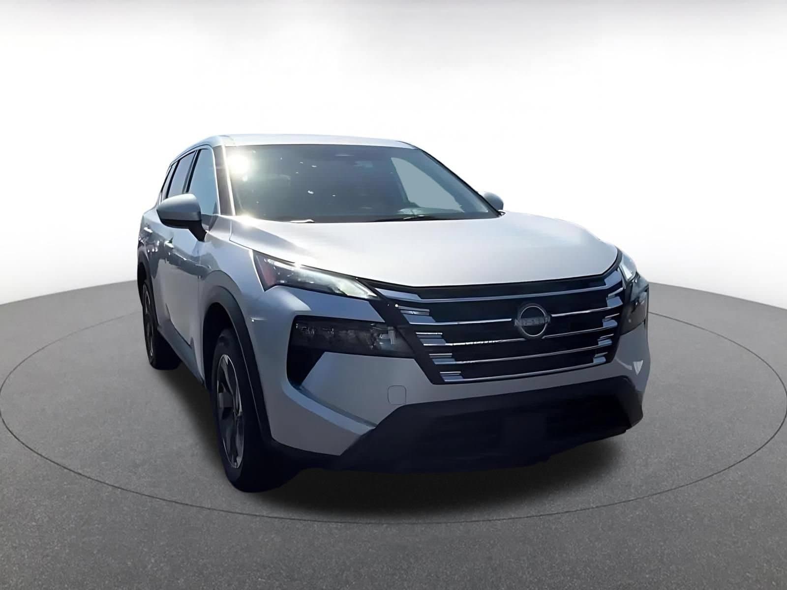 Thumbnail: 2025 Nissan Rogue - 3
