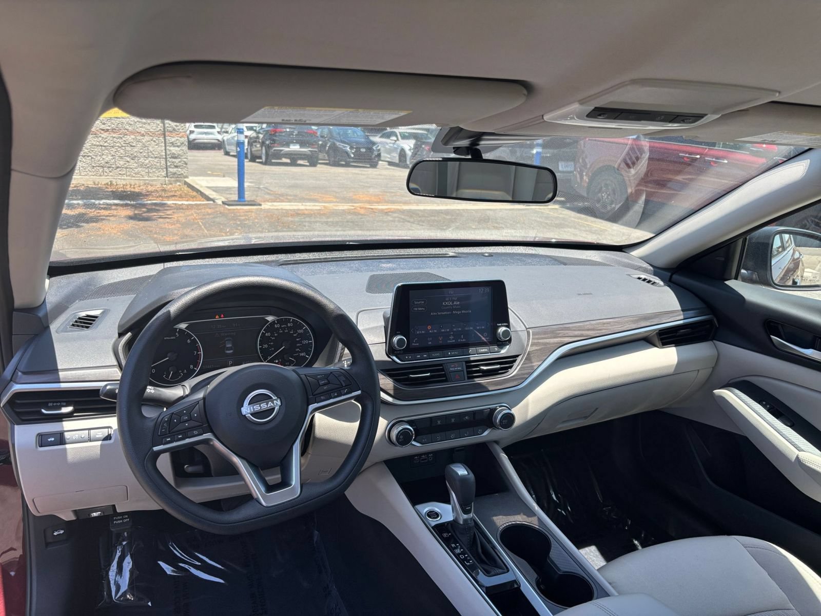 Thumbnail: 2025 Nissan Altima - 34