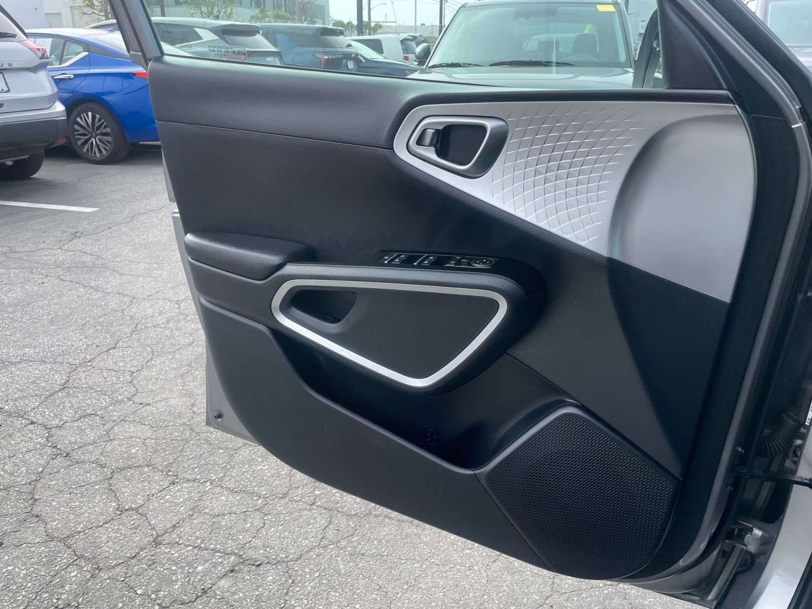 Thumbnail: 2025 Kia Soul - 18