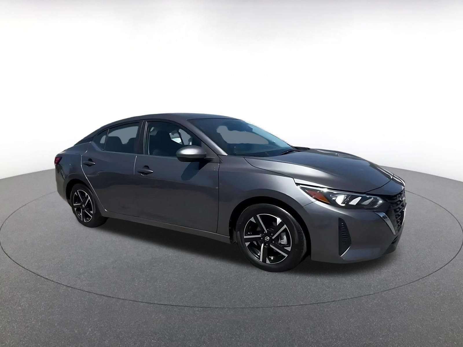 Thumbnail: 2025 Nissan Sentra - 2