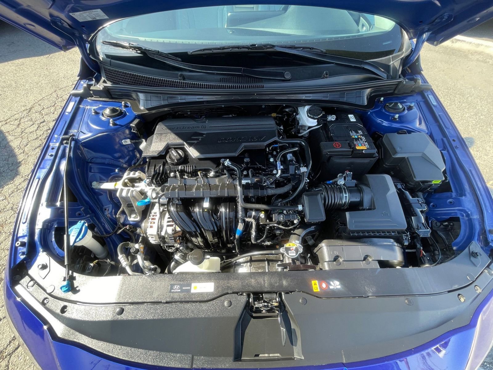 Thumbnail: 2025 Hyundai Elantra - 35