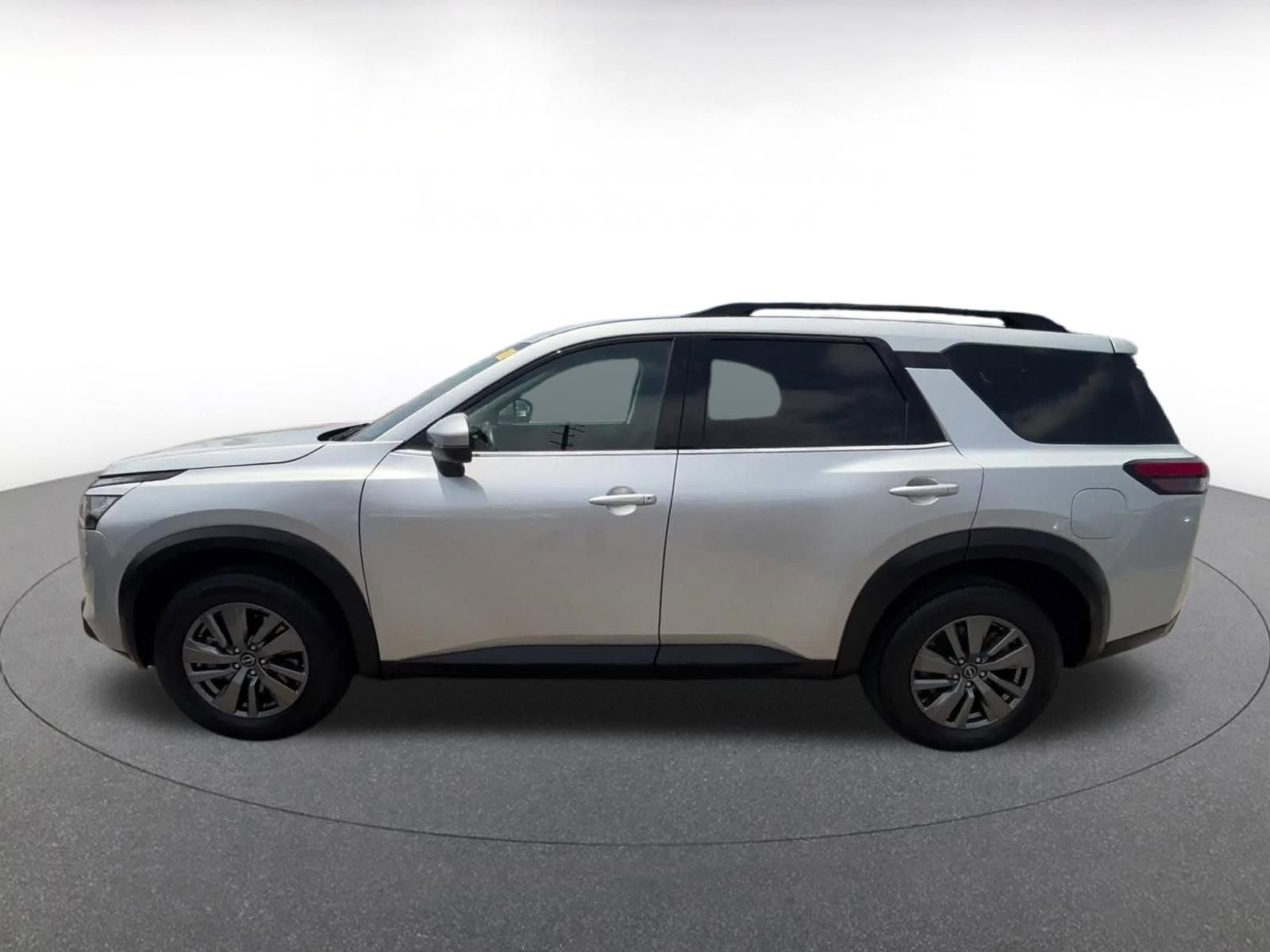Thumbnail: 2025 Nissan Pathfinder - 9