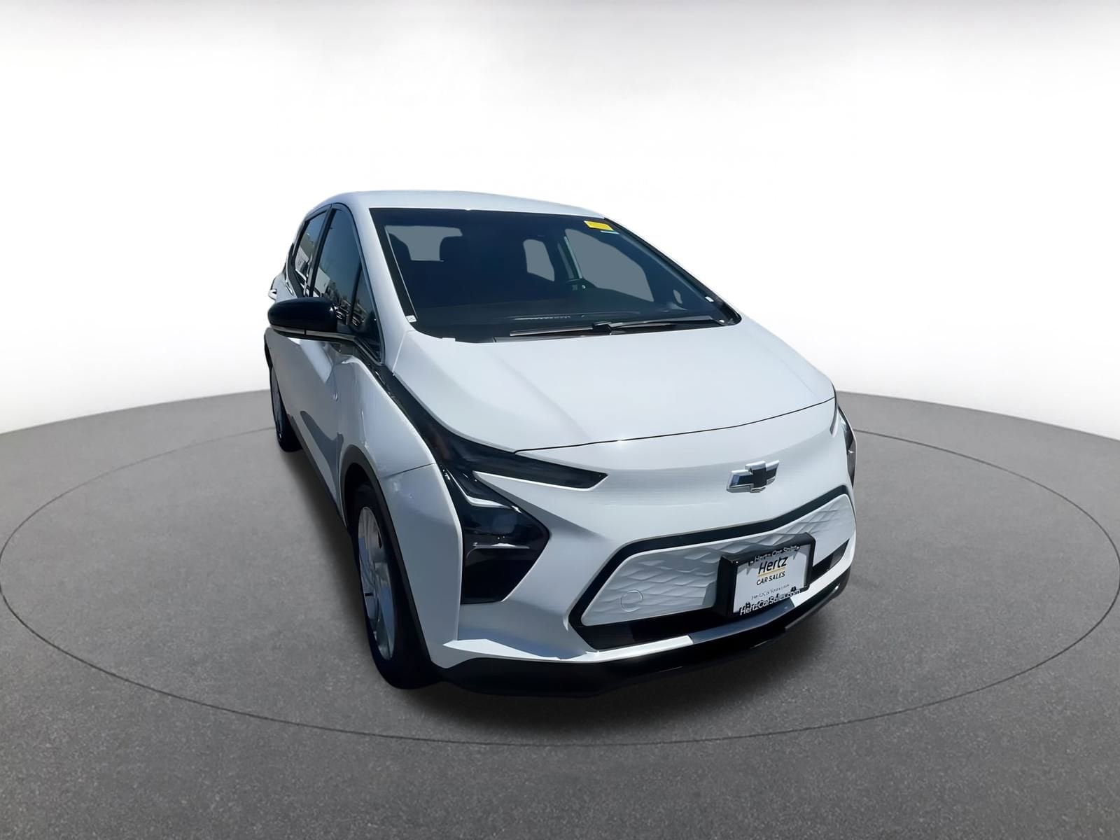 Thumbnail: 2023 Chevrolet Bolt EV - 3