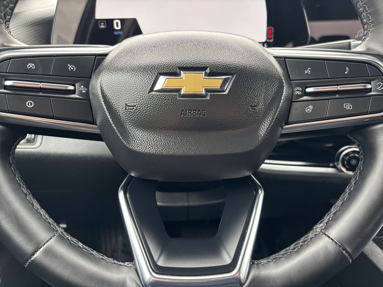 Thumbnail: 2025 Chevrolet Equinox - 29