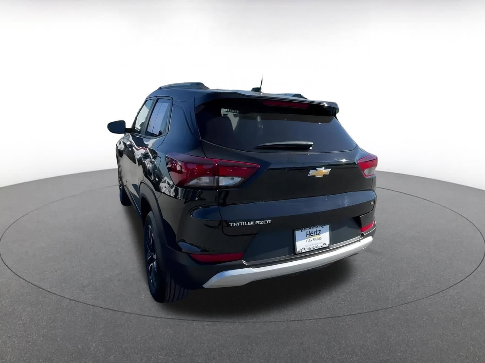 Thumbnail: 2025 Chevrolet TrailBlazer - 11