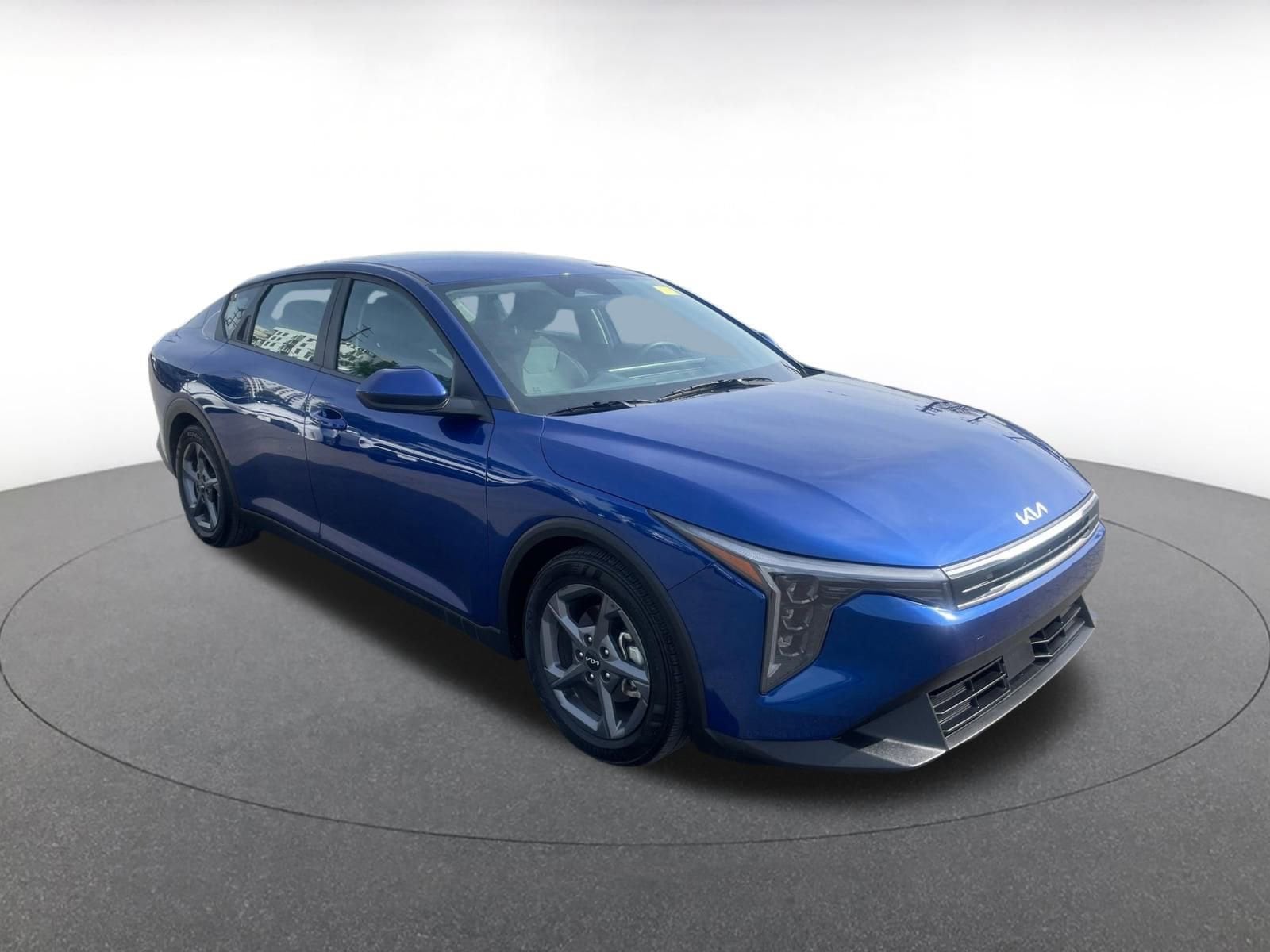 Thumbnail: 2025 Kia K4 - 1