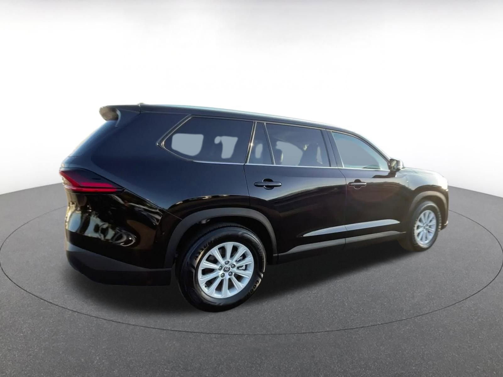 Thumbnail: 2025 Toyota Grand Highlander - 15