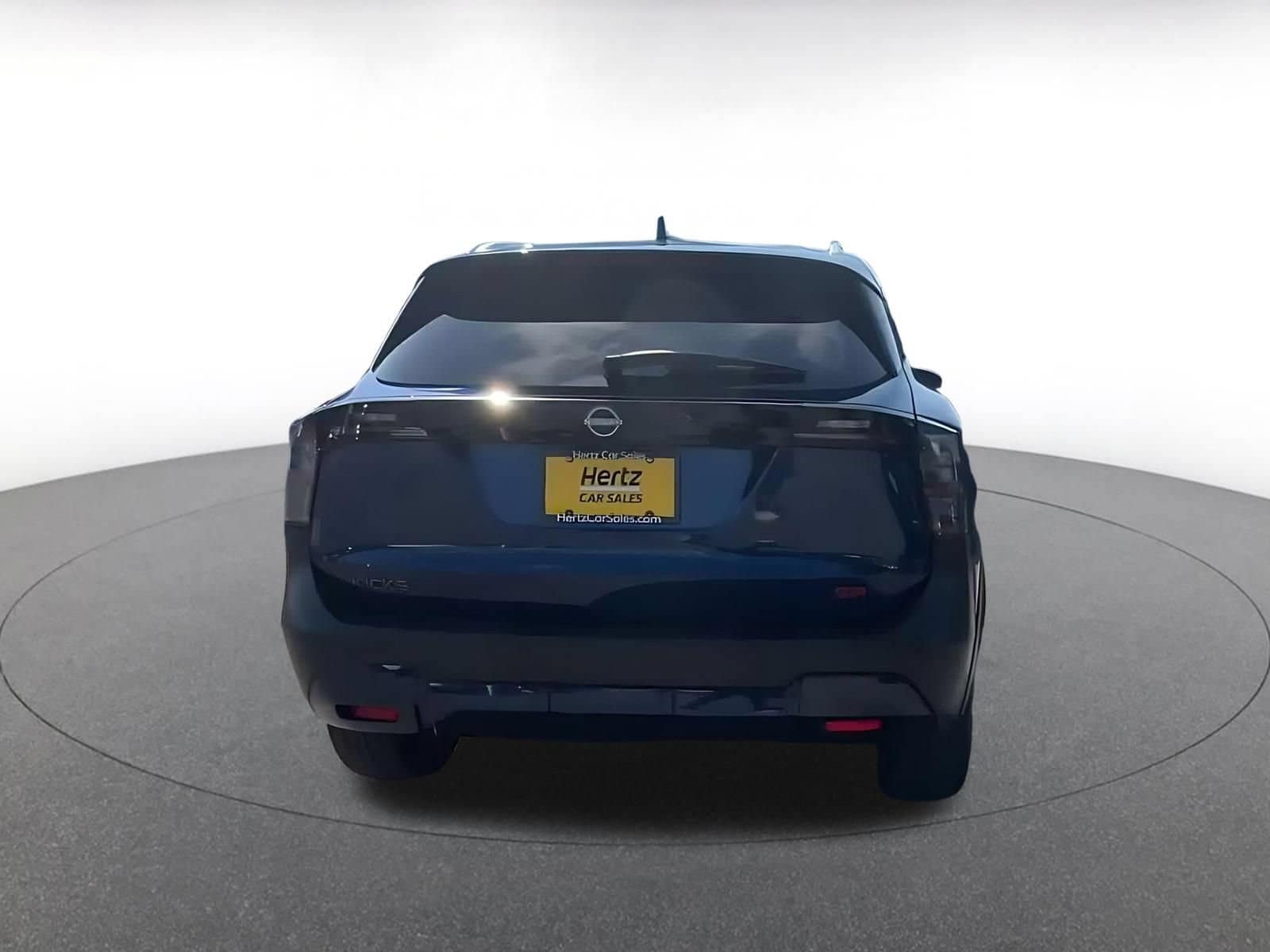 Thumbnail: 2026 Nissan Kicks - 12