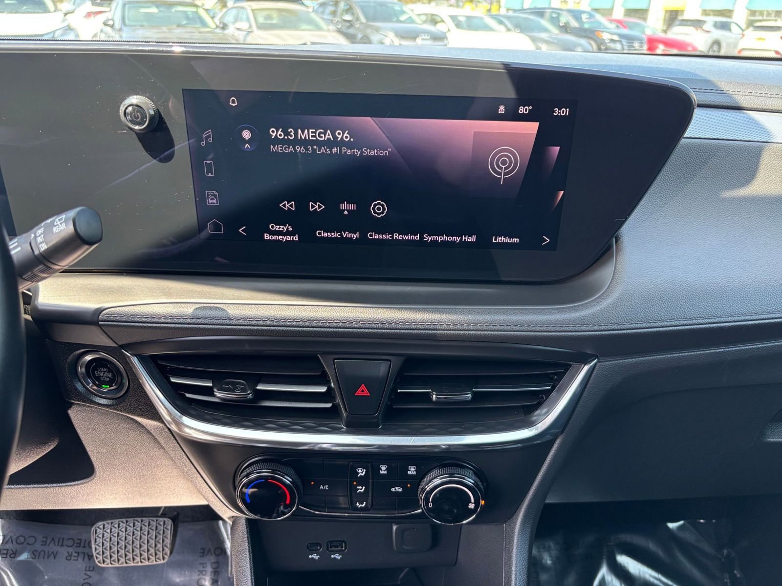 Thumbnail: 2025 Buick Encore GX - 17