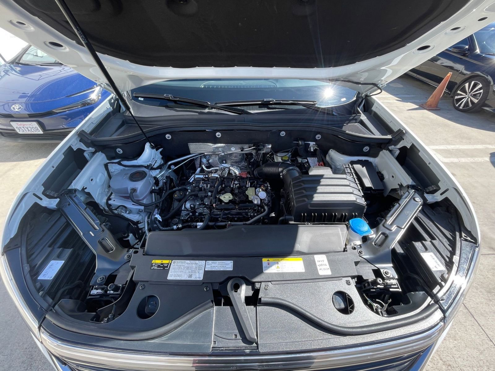 Thumbnail: 2025 Volkswagen Atlas - 32