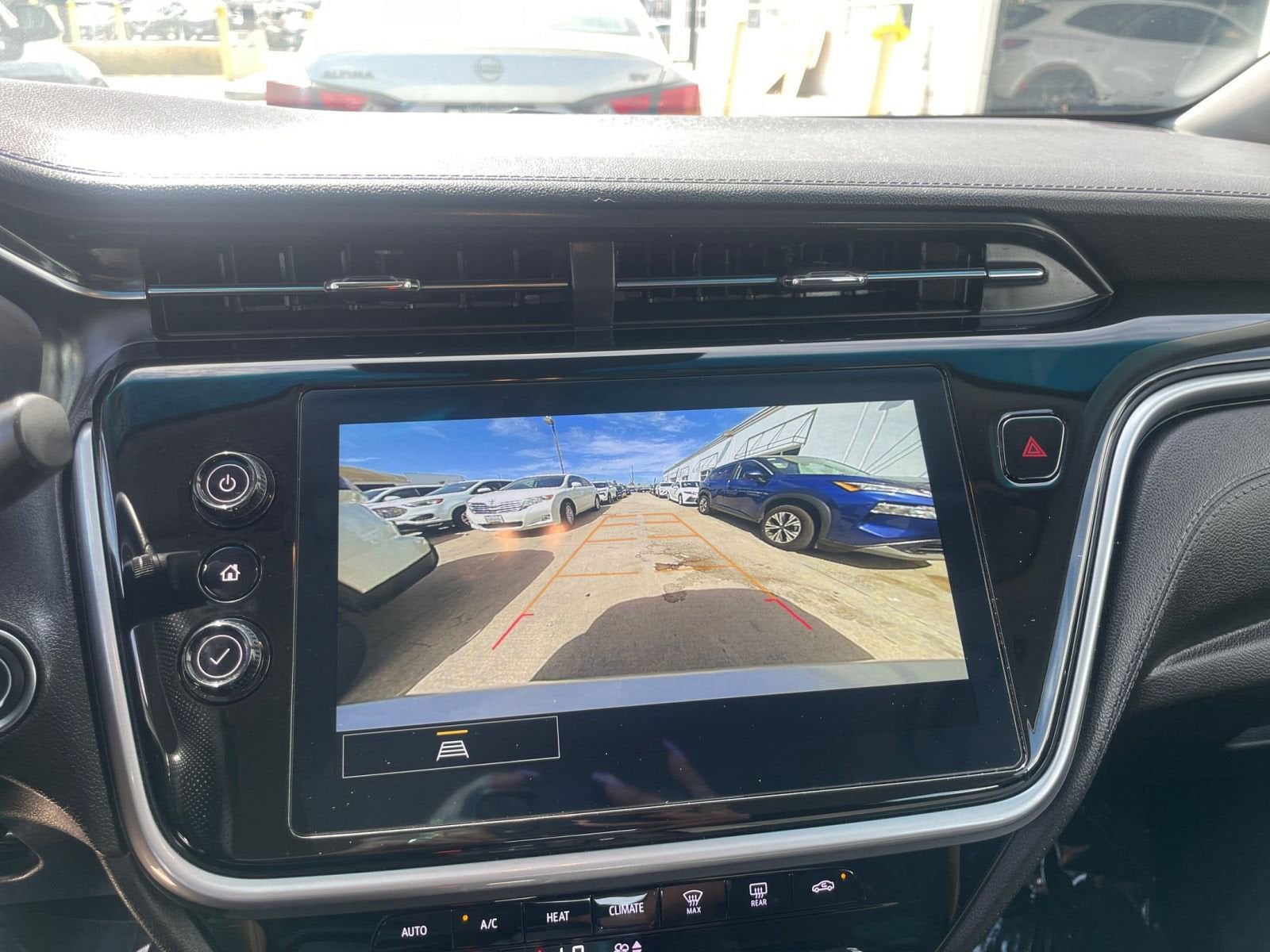 Thumbnail: 2023 Chevrolet Bolt EV - 17