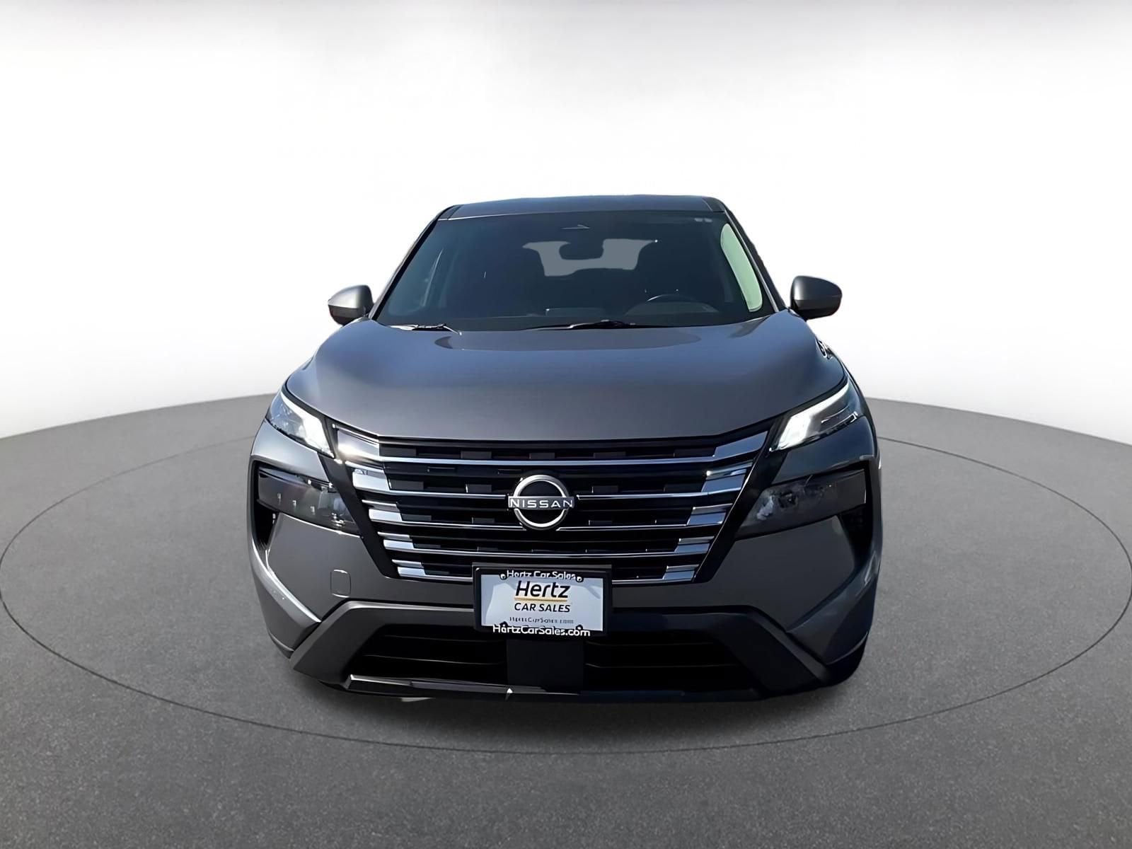 Thumbnail: 2025 Nissan Rogue - 4