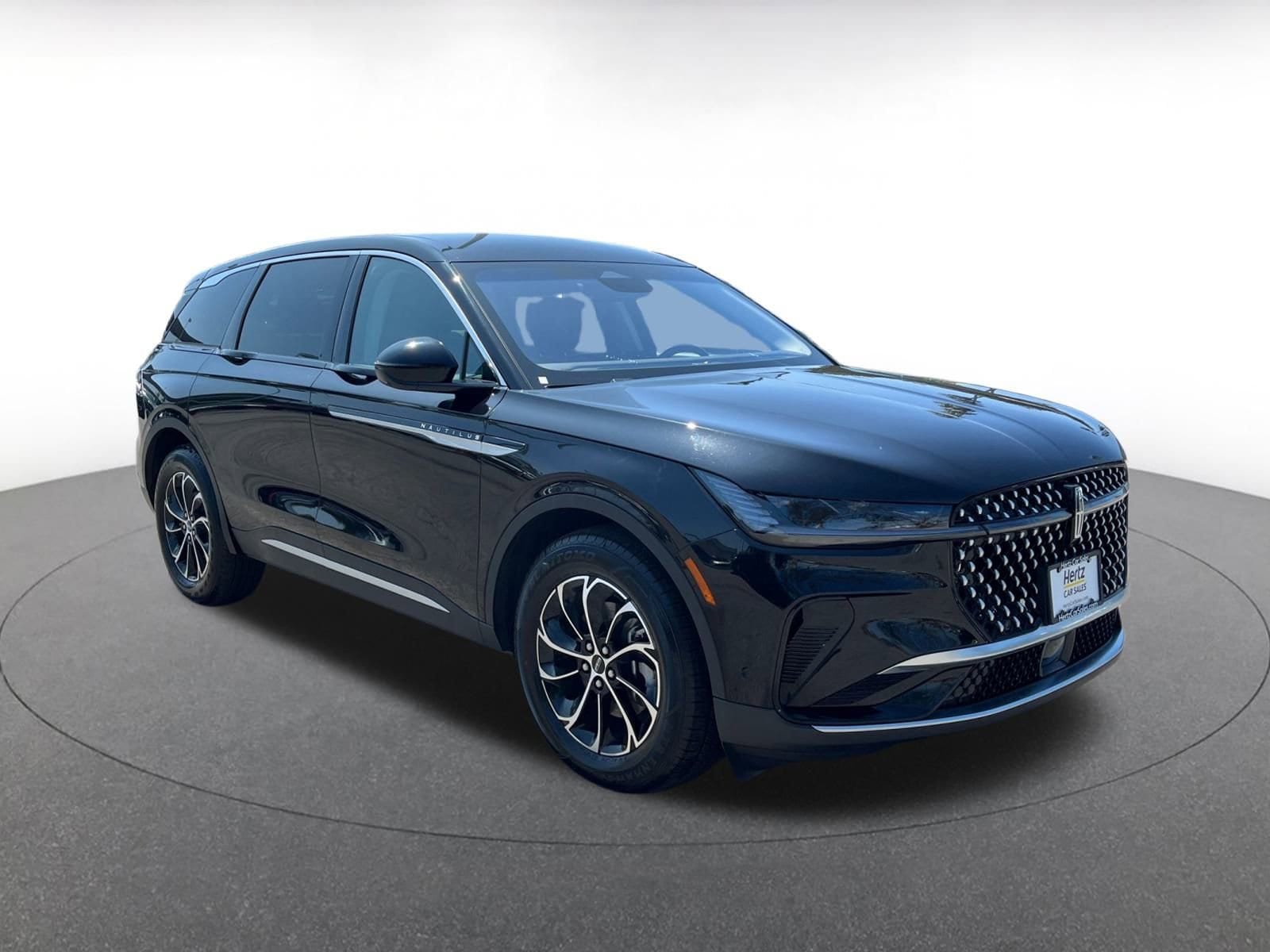 Thumbnail: 2024 Lincoln Nautilus - 1