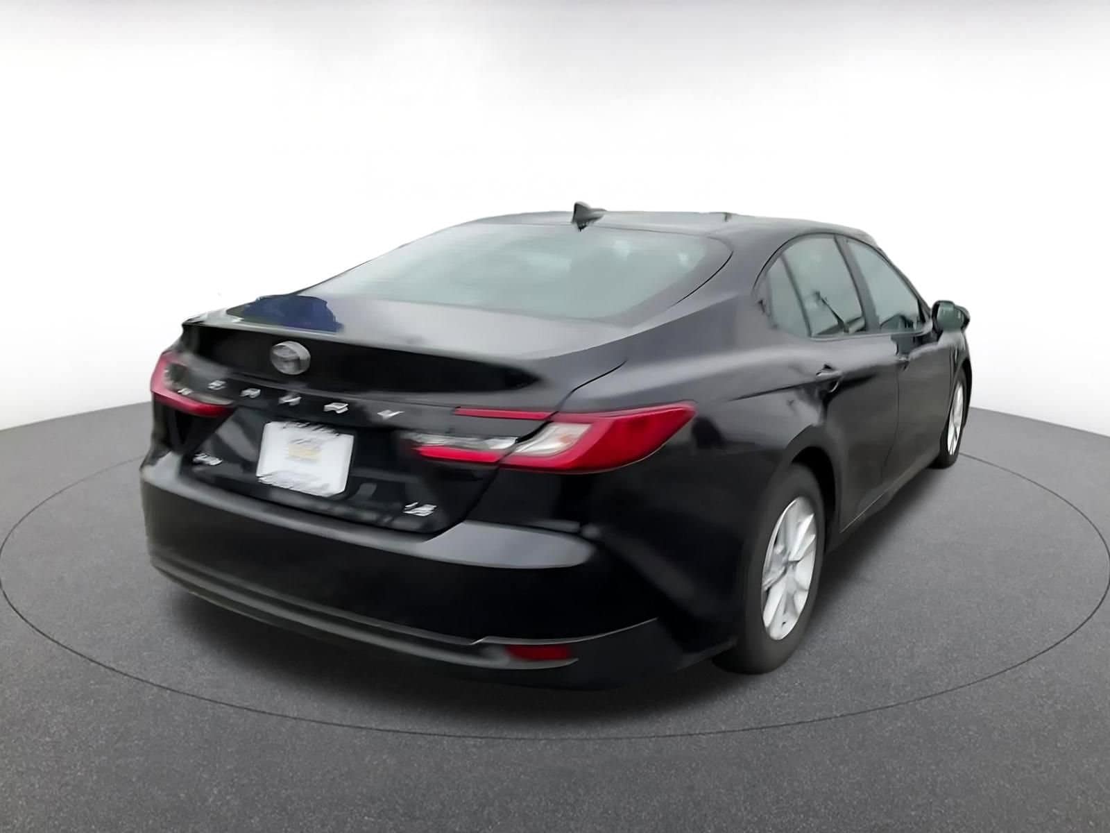 Thumbnail: 2025 Toyota Camry - 14