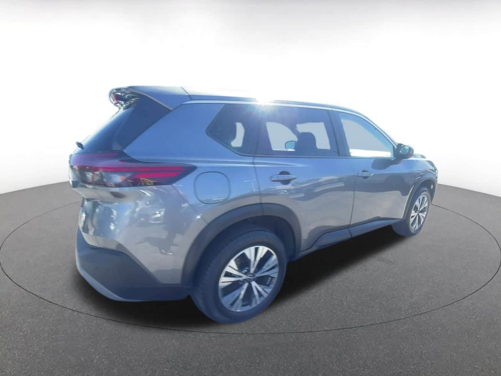 Thumbnail: 2023 Nissan Rogue - 15
