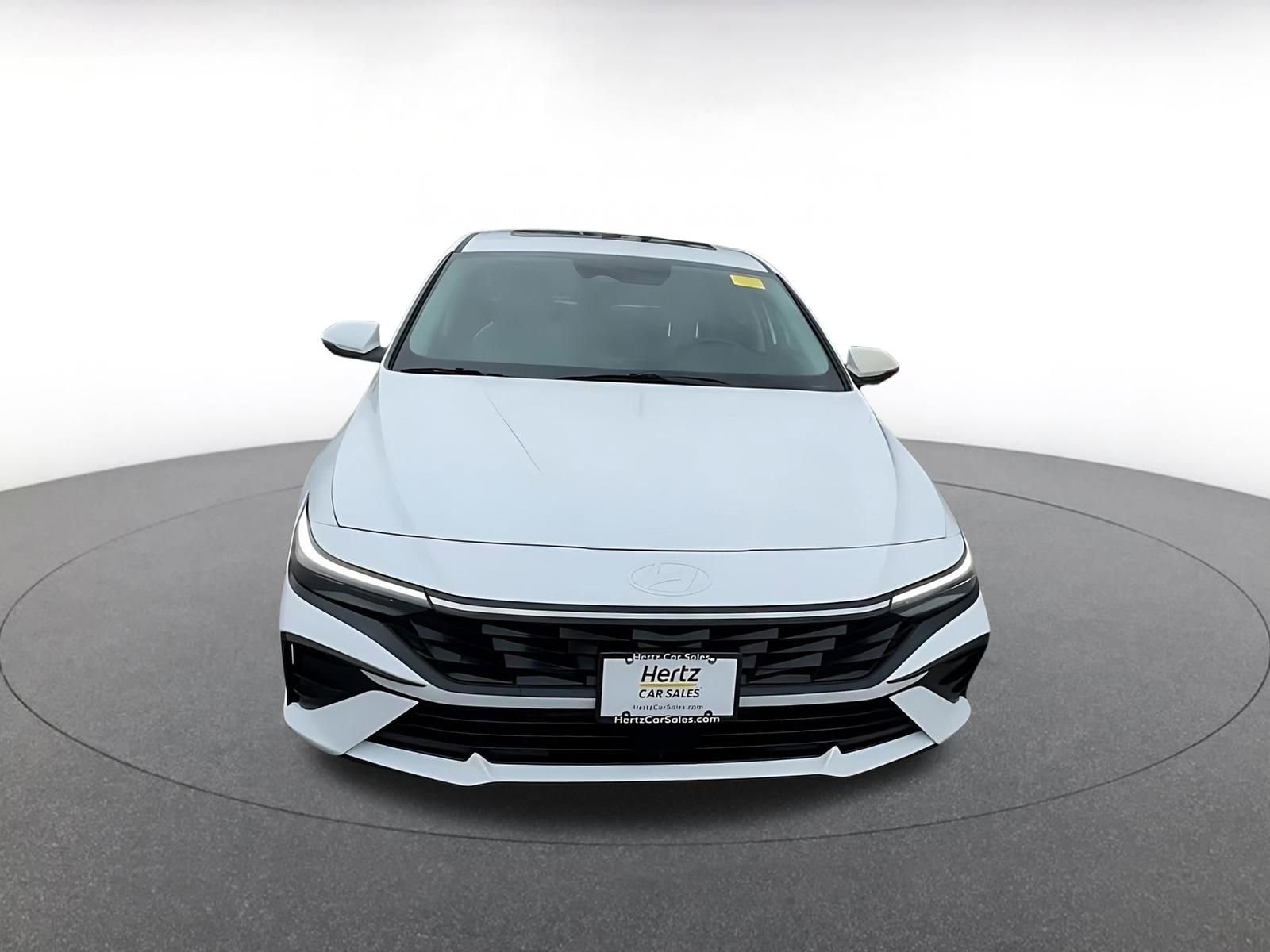 Thumbnail: 2025 Hyundai Elantra - 4