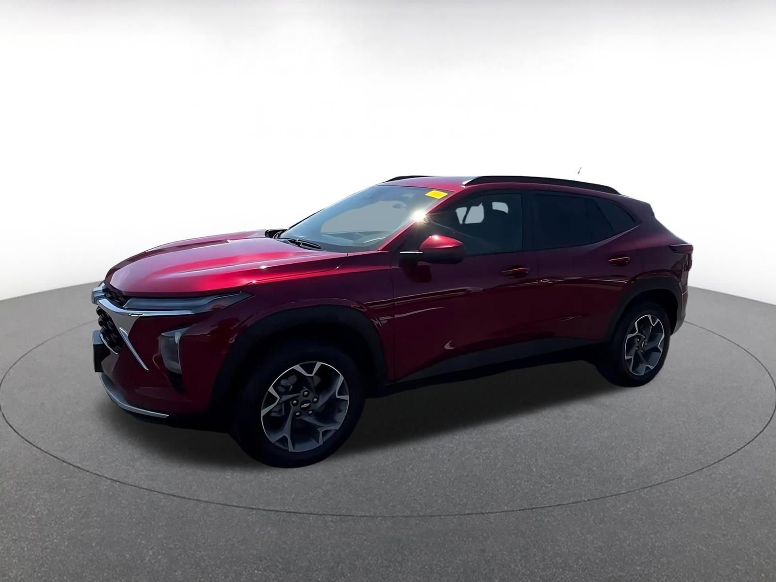 Thumbnail: 2025 Chevrolet Trax - 8