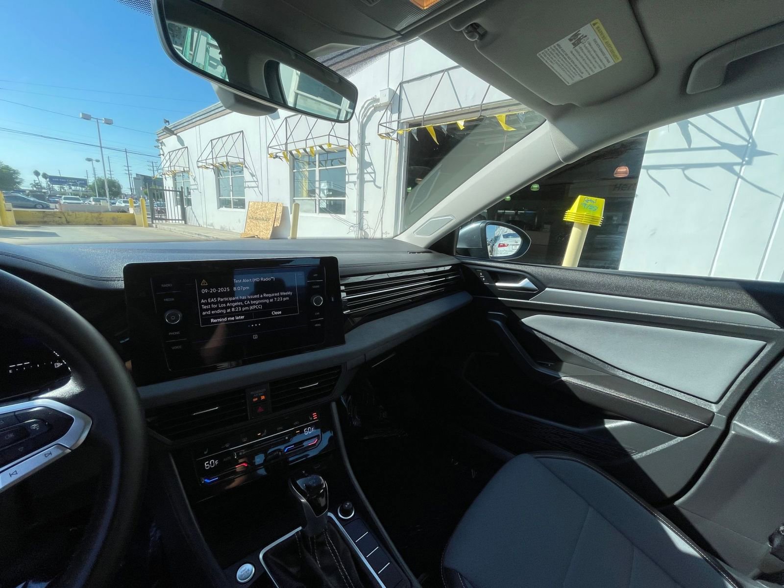 Thumbnail: 2025 Volkswagen Jetta - 35