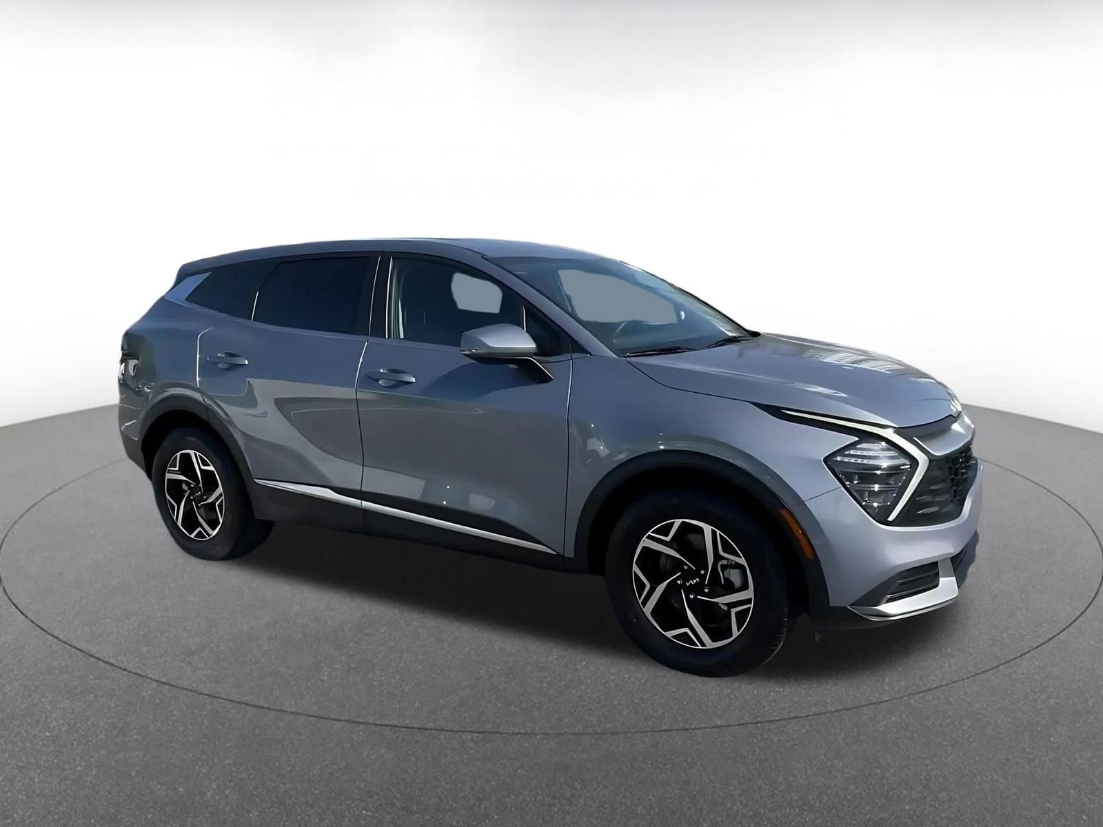 Thumbnail: 2025 Kia Sportage - 2