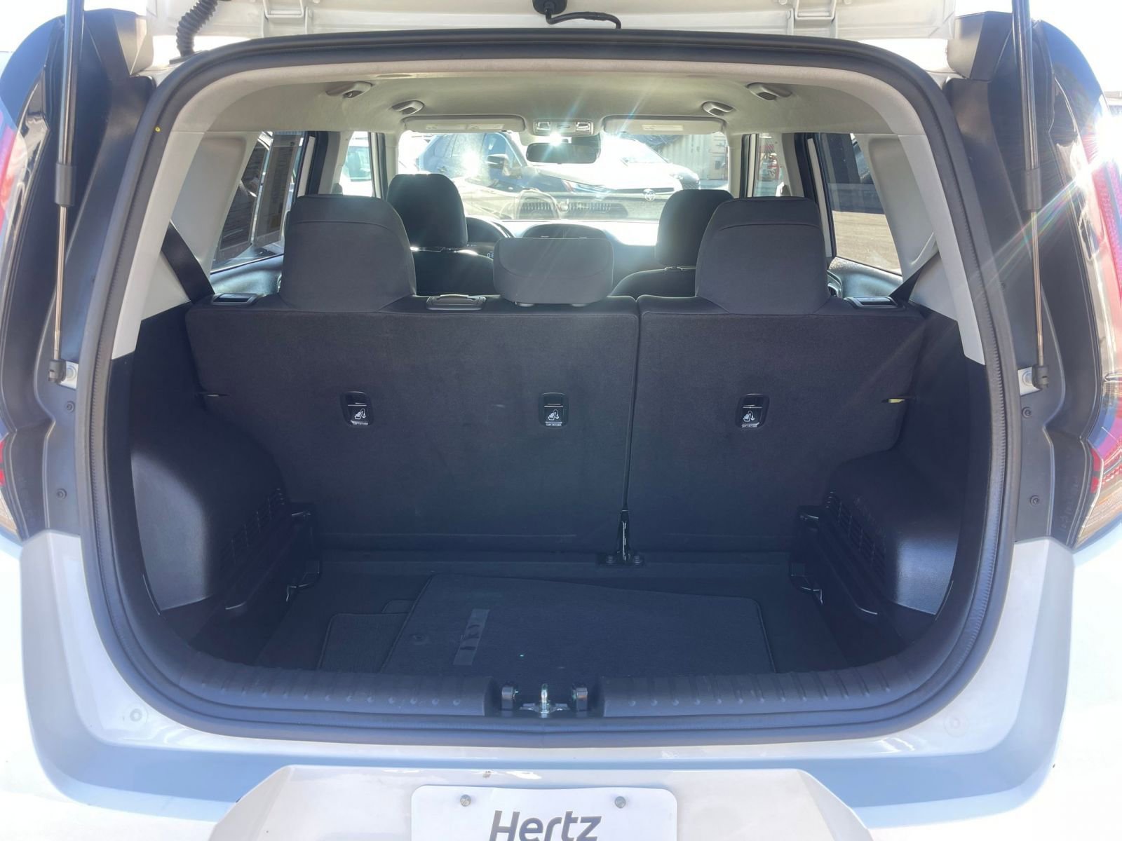 Thumbnail: 2025 Kia Soul - 31