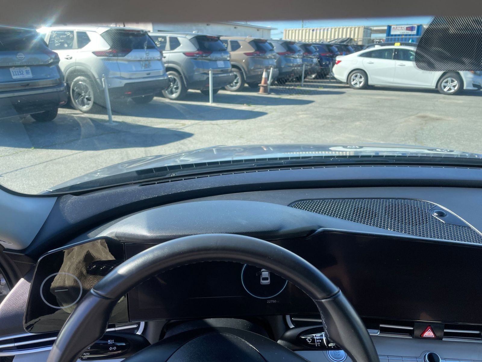 Thumbnail: 2025 Hyundai Elantra - 34