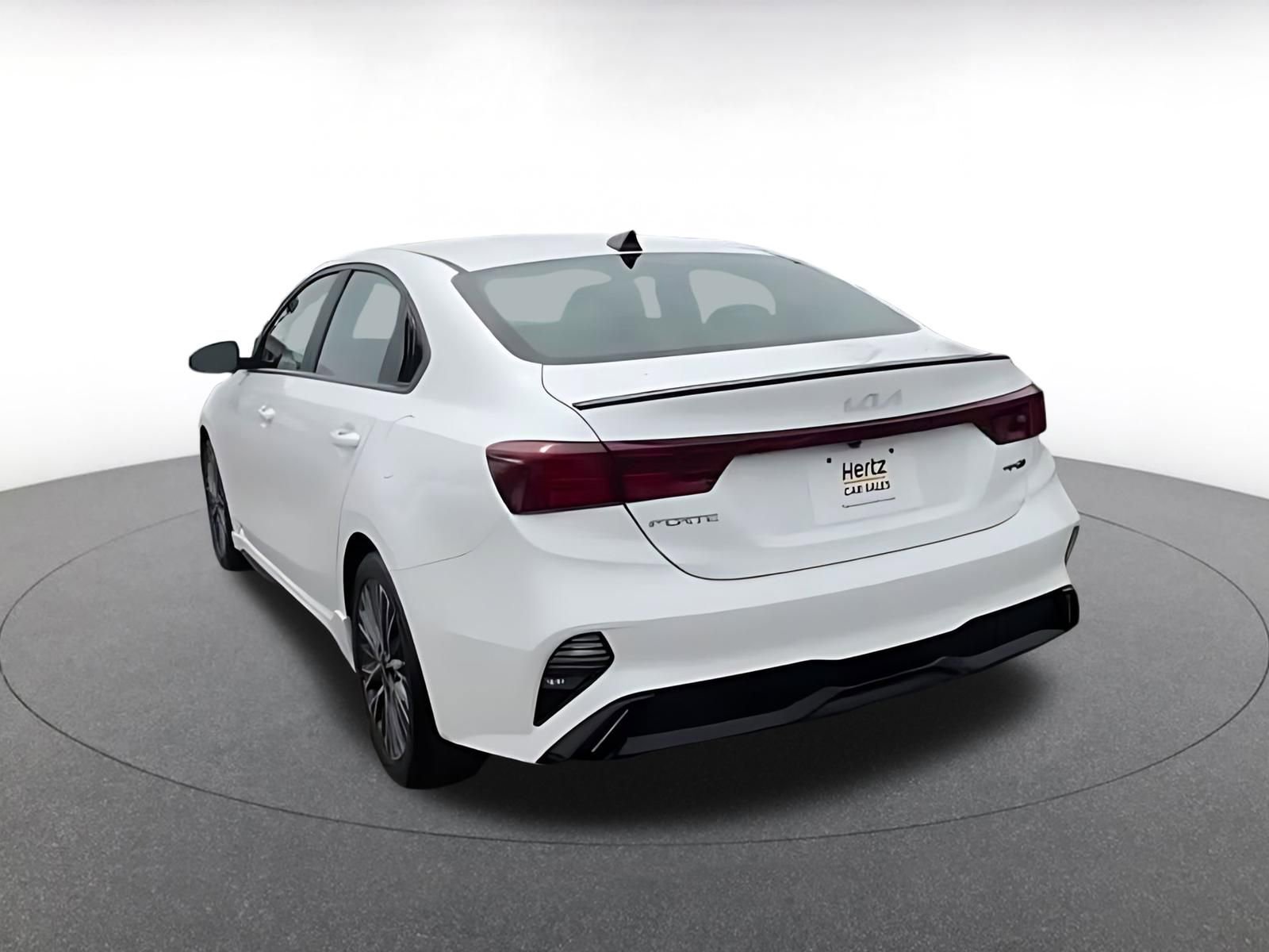 Thumbnail: 2023 Kia Forte - 16