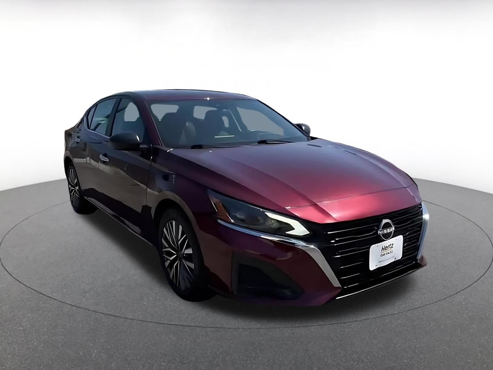 Thumbnail: 2025 Nissan Altima - 2