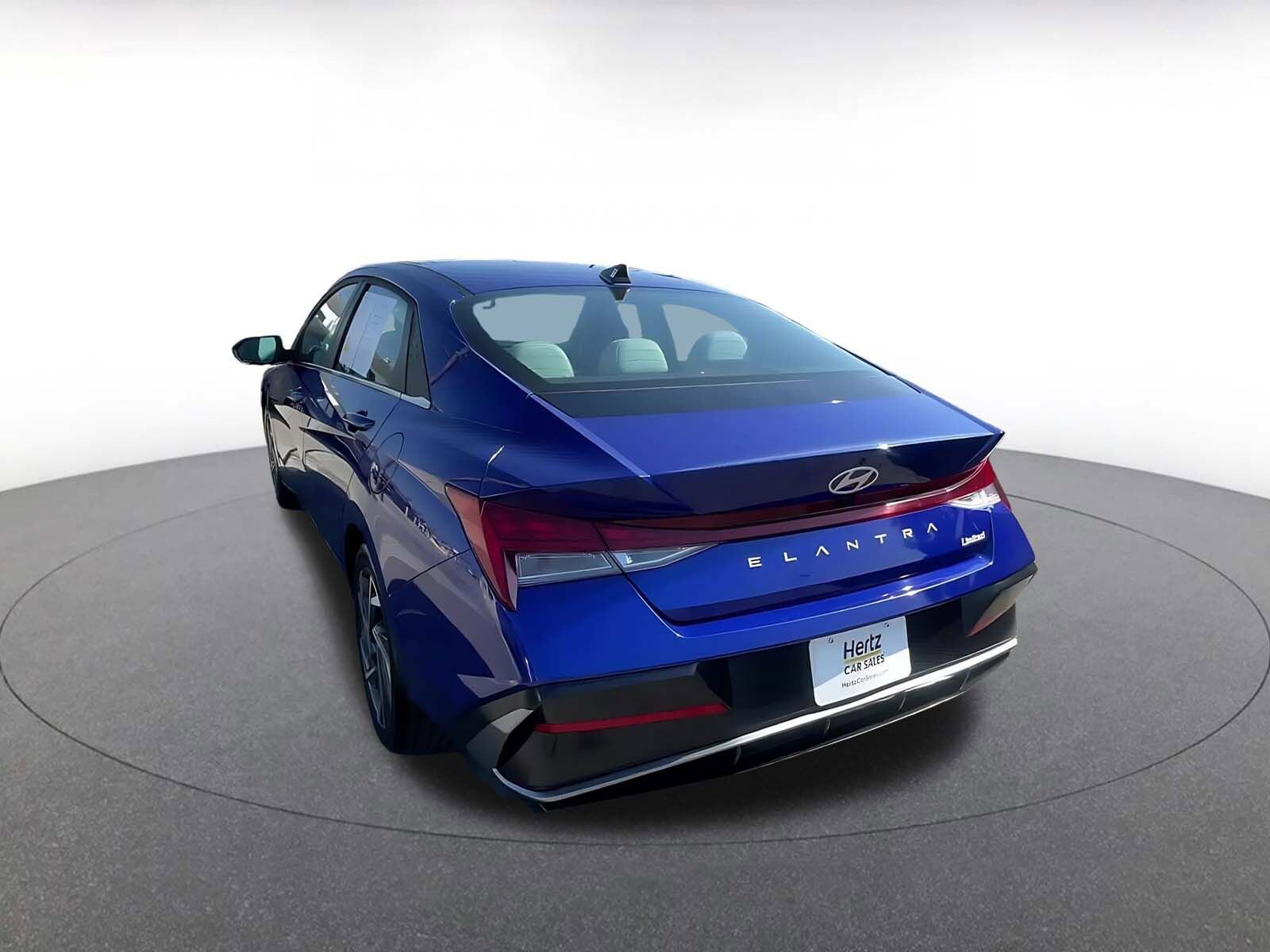 Thumbnail: 2025 Hyundai Elantra - 11