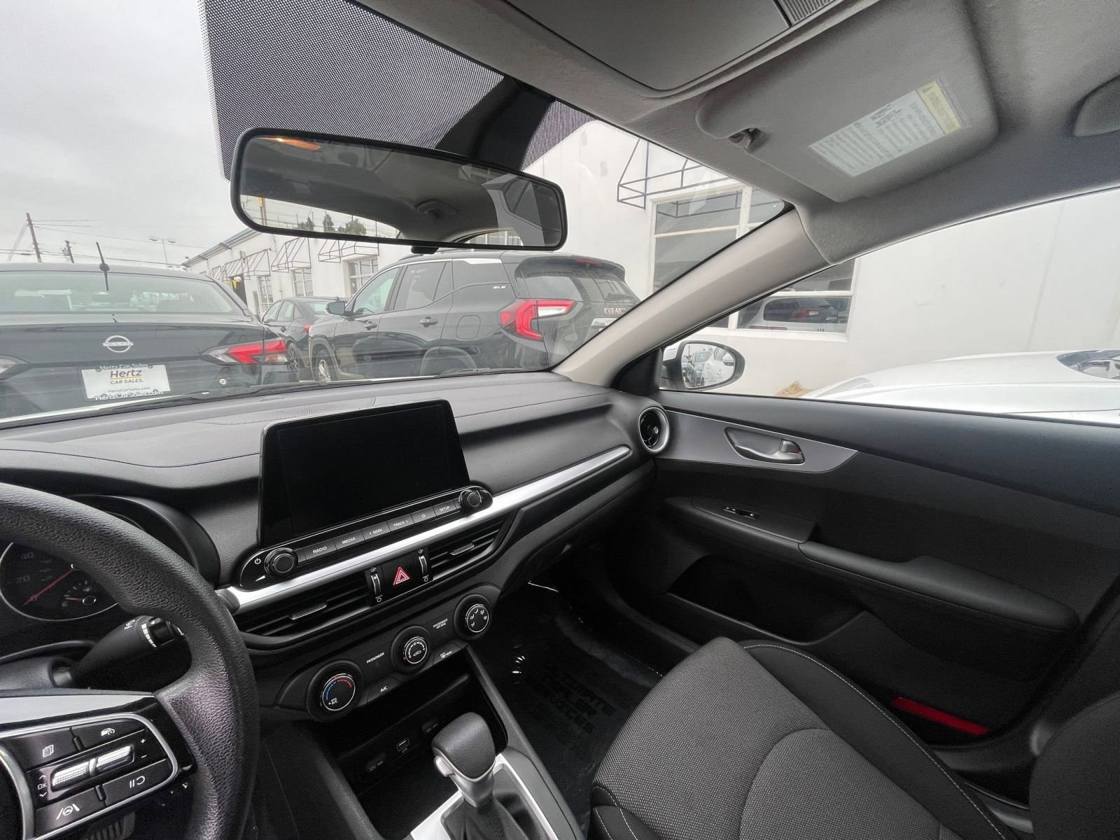 Thumbnail: 2023 Kia Forte - 35