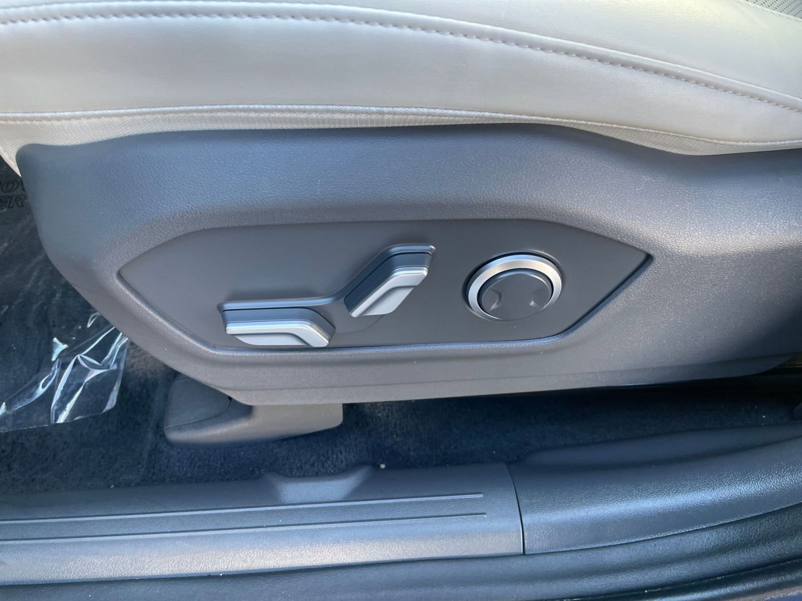 Thumbnail: 2025 Hyundai Santa Fe - 23