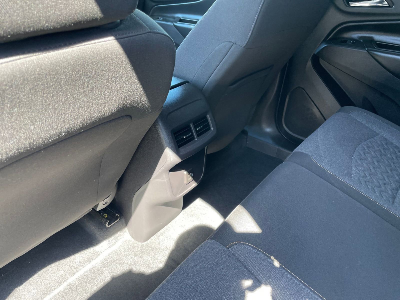 Thumbnail: 2024 Chevrolet Equinox - 24