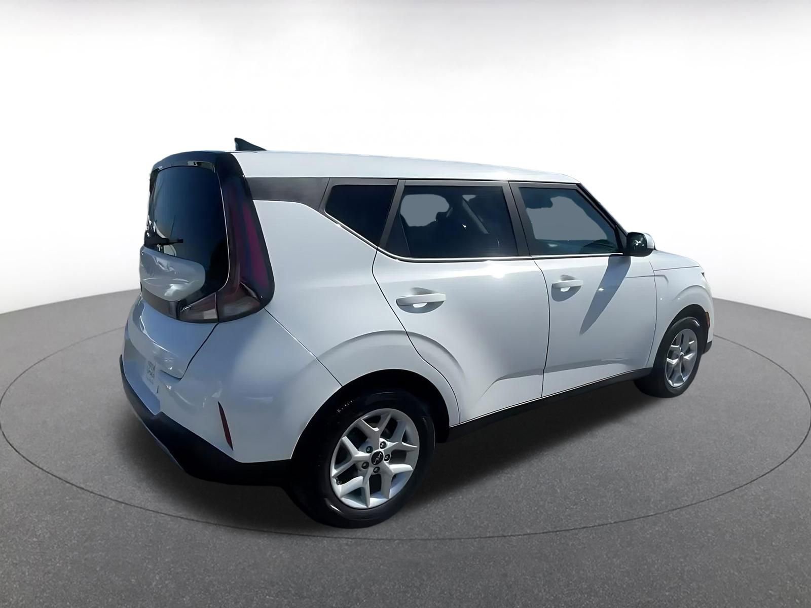 Thumbnail: 2025 Kia Soul - 15