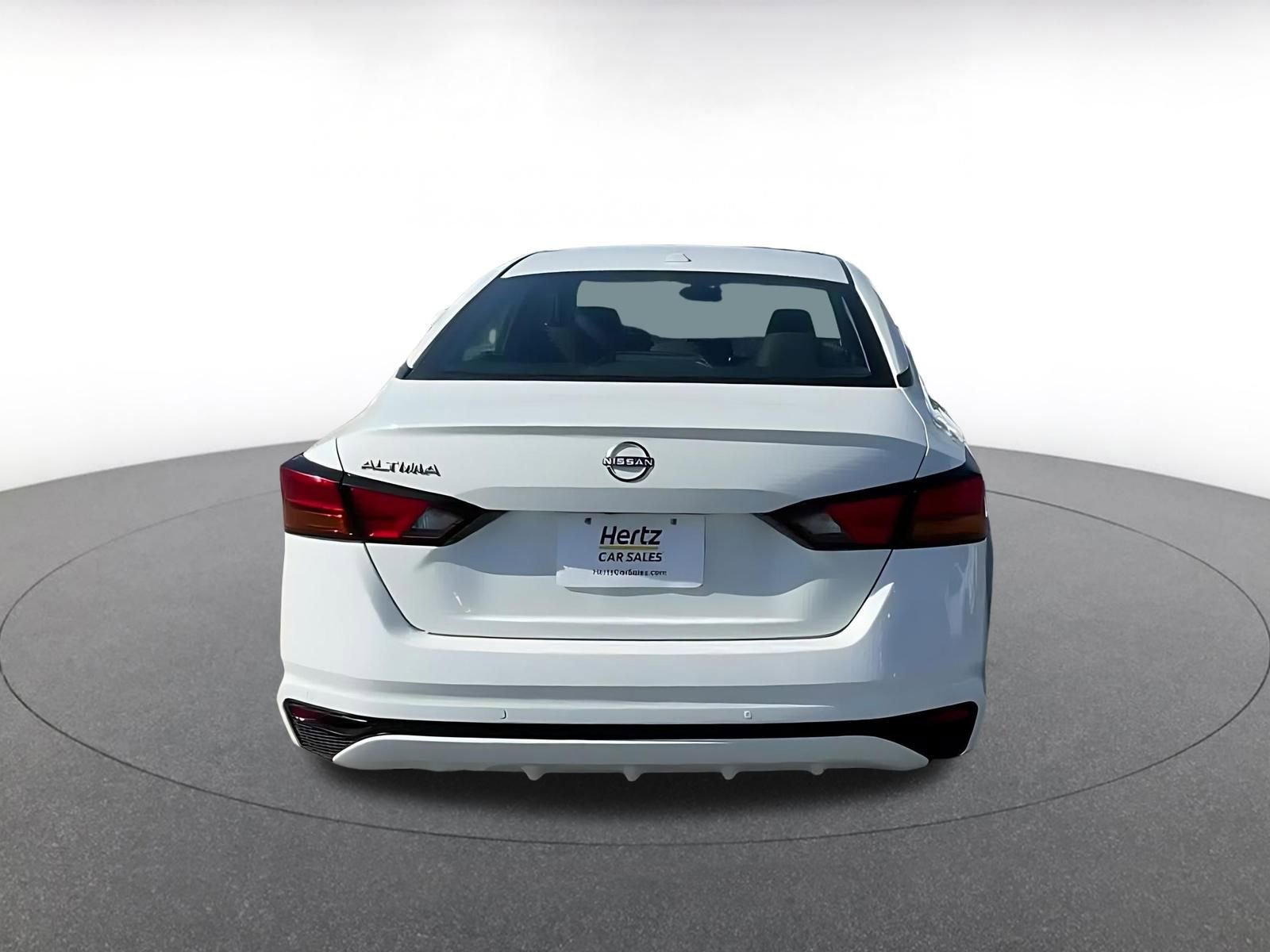 Thumbnail: 2025 Nissan Altima - 12