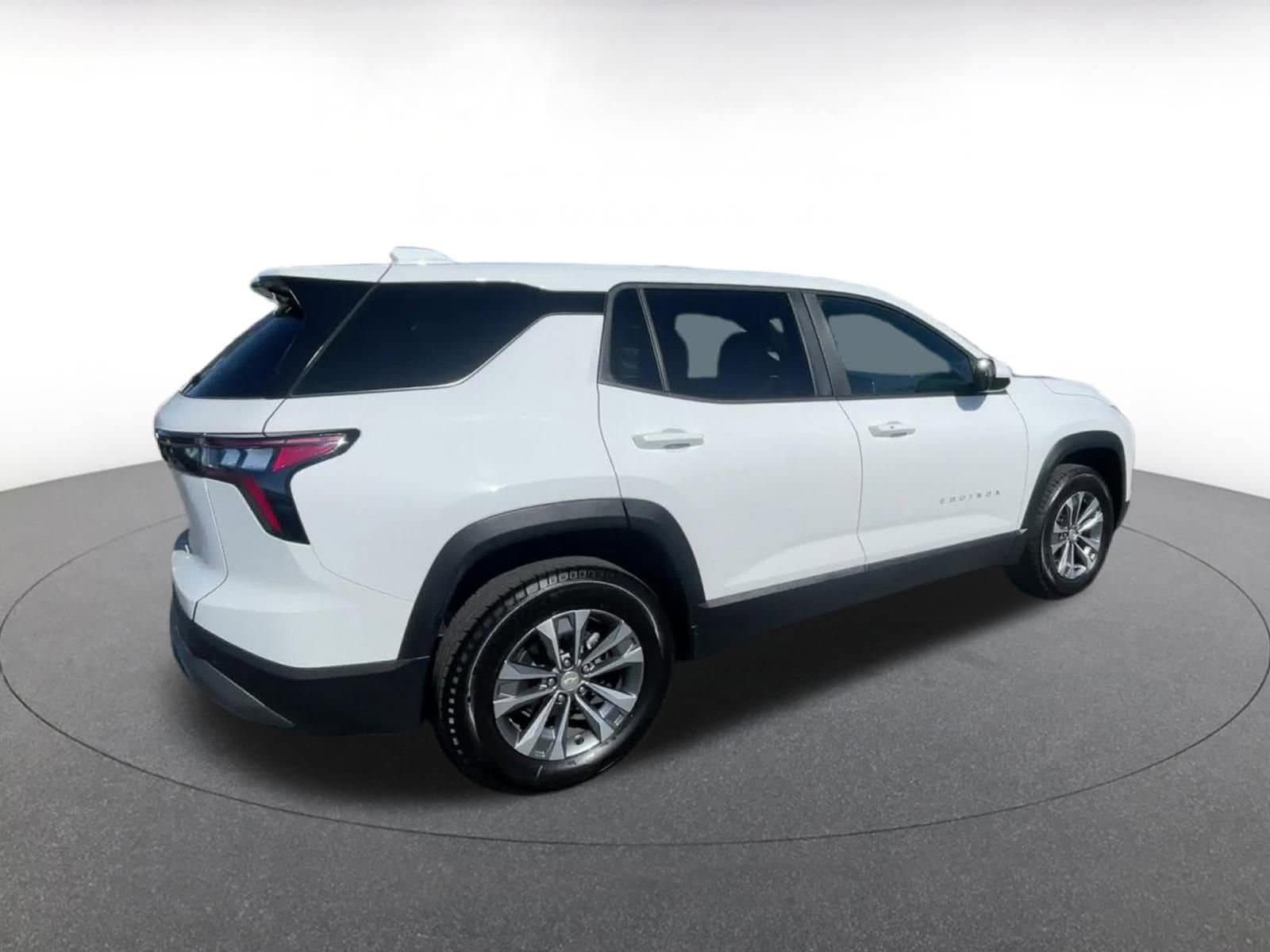 Thumbnail: 2025 Chevrolet Equinox - 15