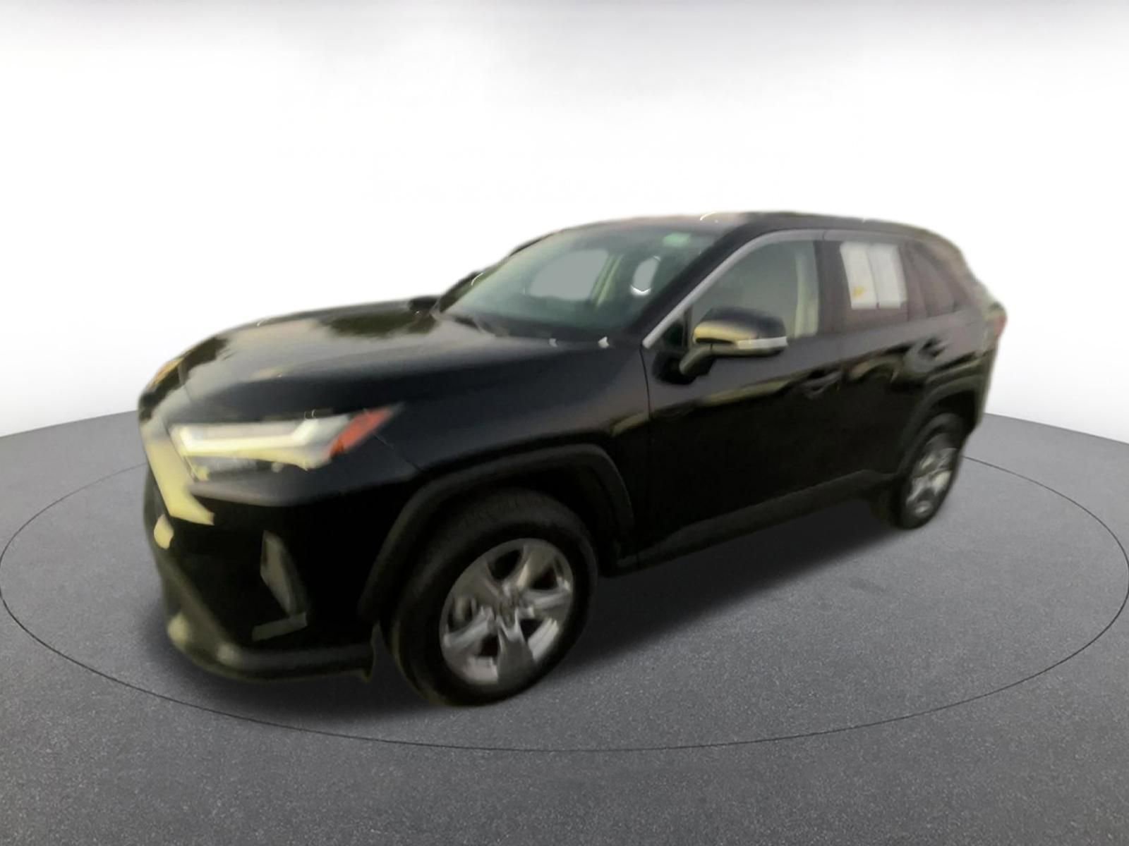 Thumbnail: 2025 Toyota RAV4 - 8