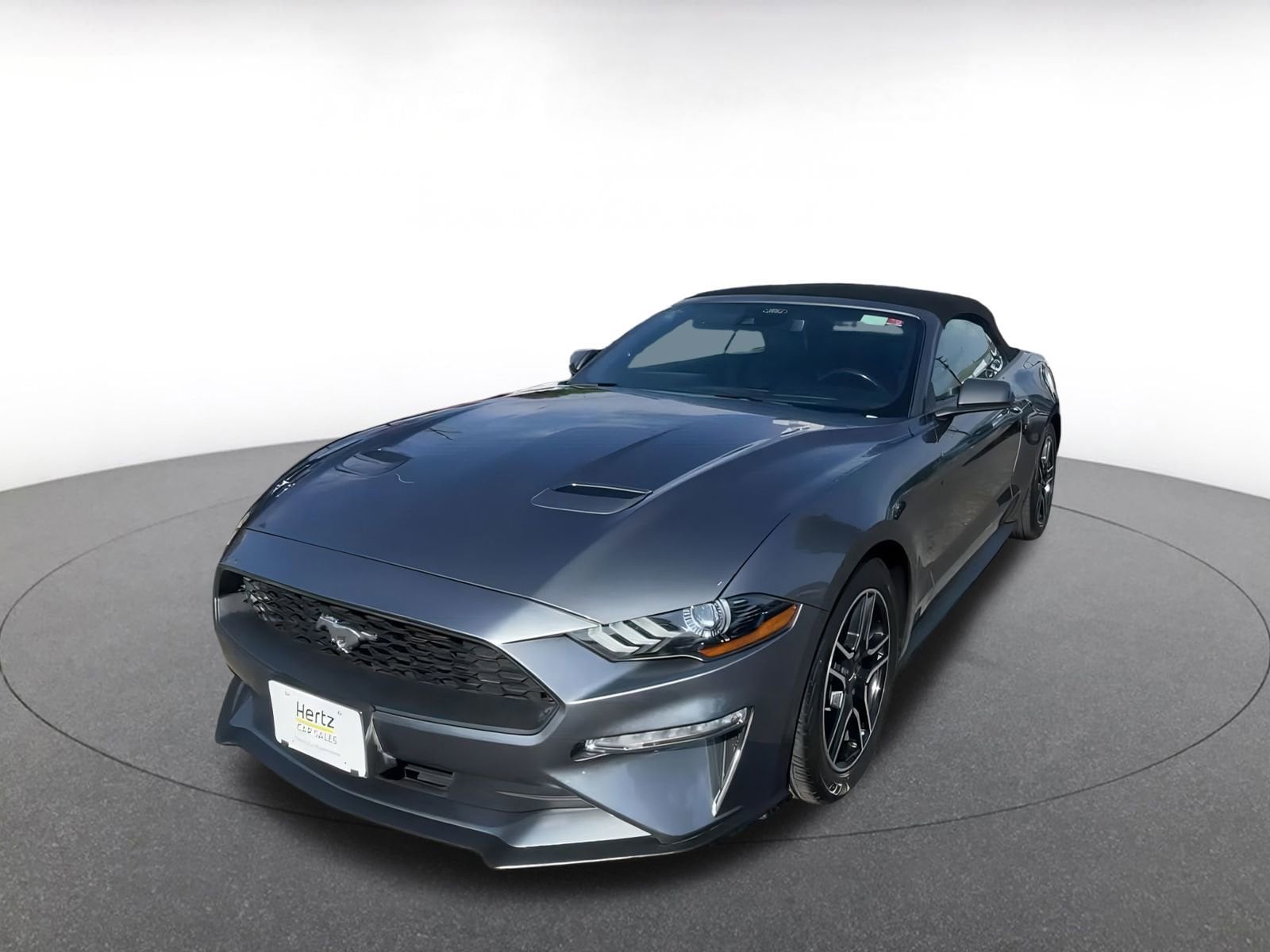 Thumbnail: 2022 Ford Mustang - 4