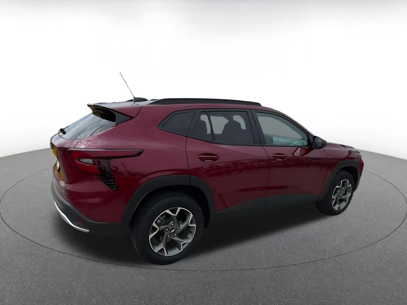 Thumbnail: 2025 Chevrolet Trax - 15