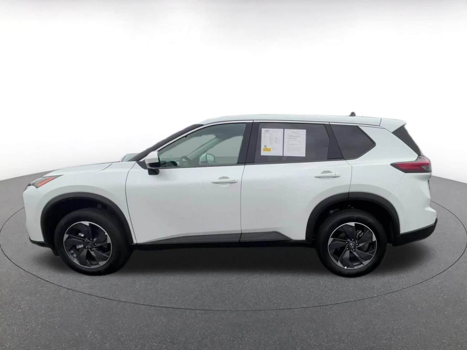 Thumbnail: 2025 Nissan Rogue - 9