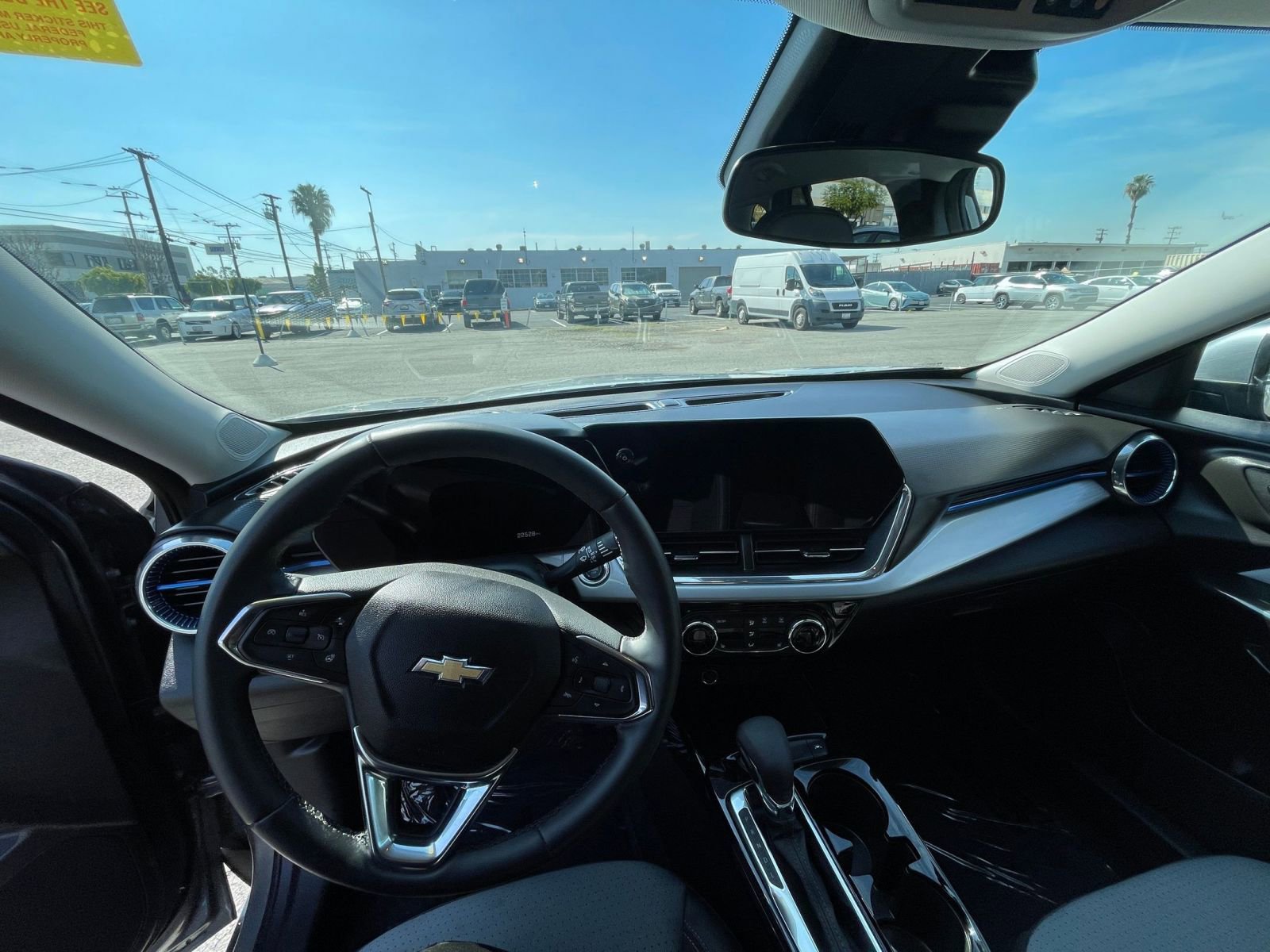 Thumbnail: 2025 Chevrolet Trax - 34