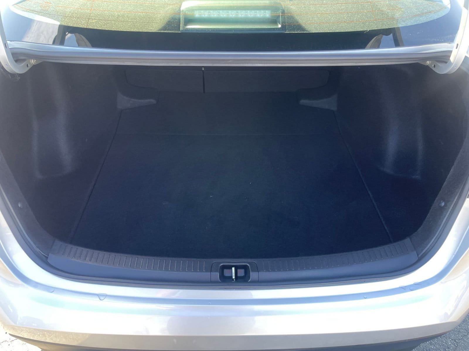 Thumbnail: 2025 Toyota Corolla - 31