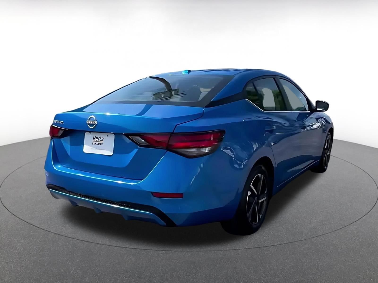 Thumbnail: 2025 Nissan Sentra - 15