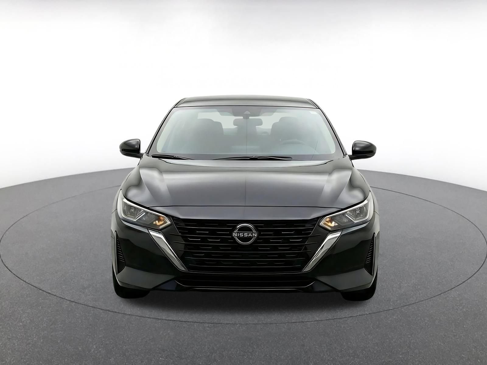 Thumbnail: 2025 Nissan Sentra - 2
