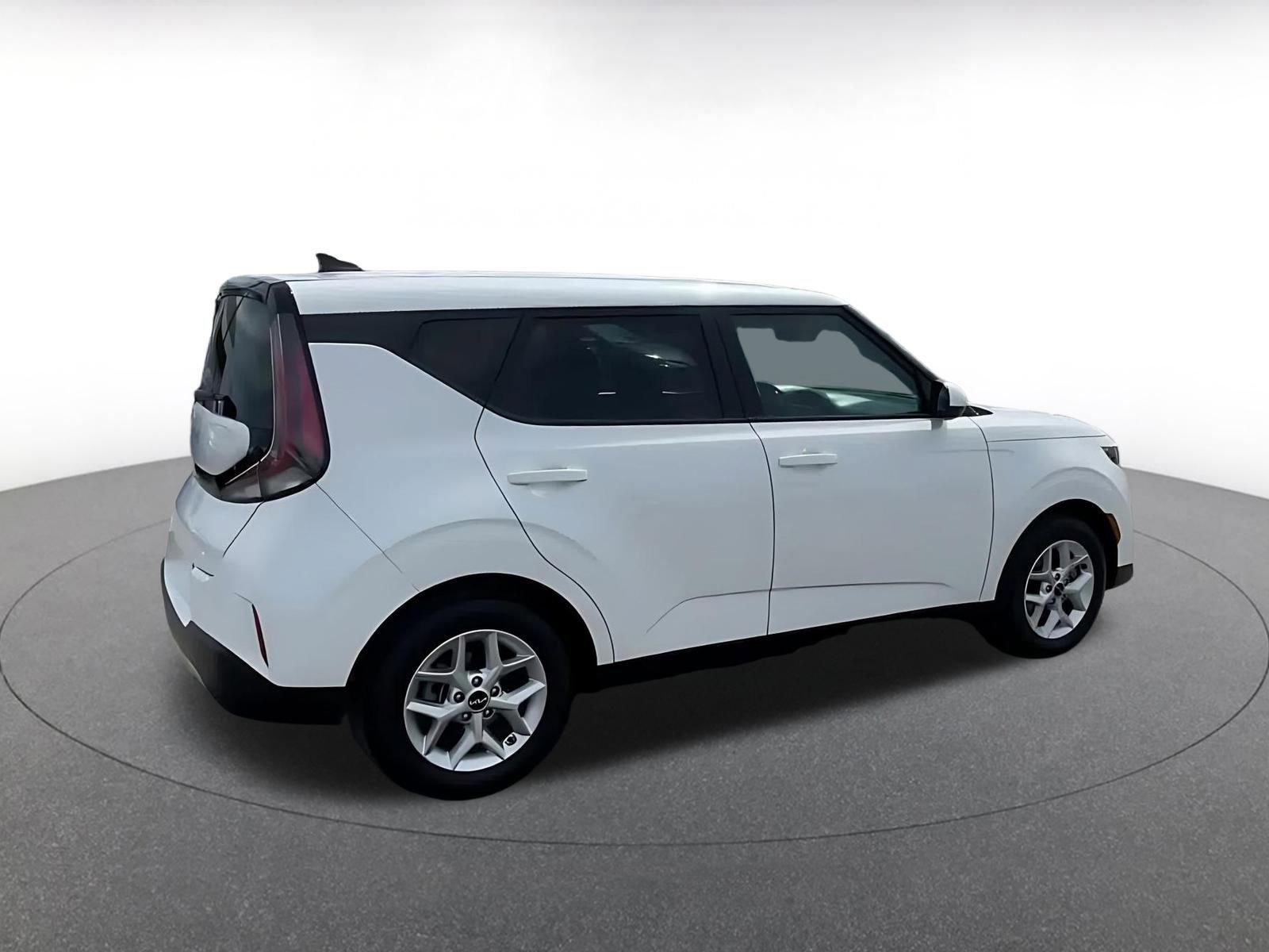 Thumbnail: 2025 Kia Soul - 15