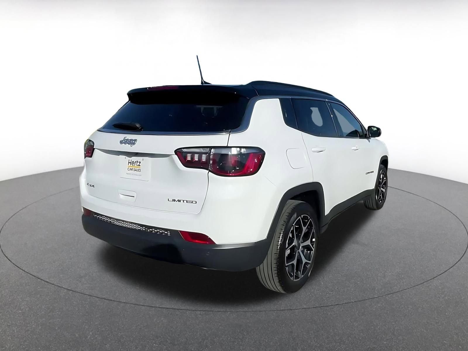 Thumbnail: 2025 Jeep Compass - 12