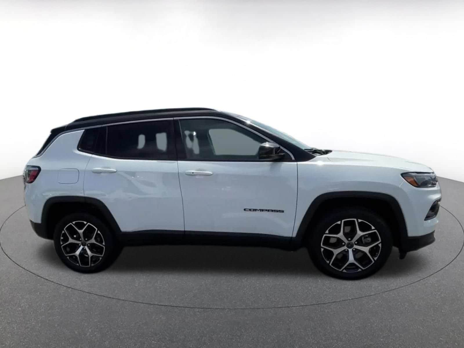 Thumbnail: 2025 Jeep Compass - 16