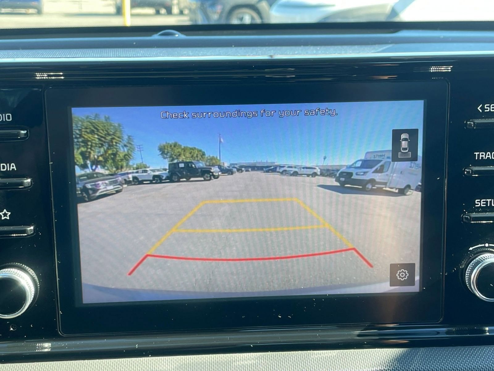 Thumbnail: 2023 Kia K5 - 17